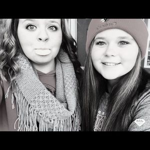 Meet your Posher, Clare