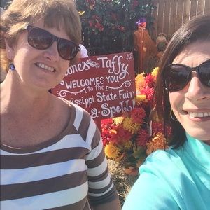 Meet your Posher, Karen