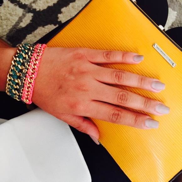 Meet your Posher, Yara