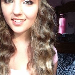 Meet your Posher, Ashlynn