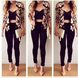Black high waist skinnys