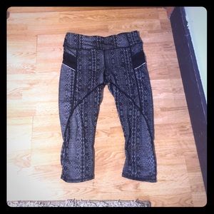 Athleta Capri exercise pants