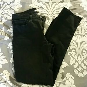 Levi's black skinny jeans