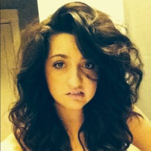 Meet your Posher, Hannah