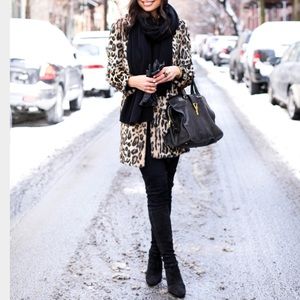 Chic Leopard print coat