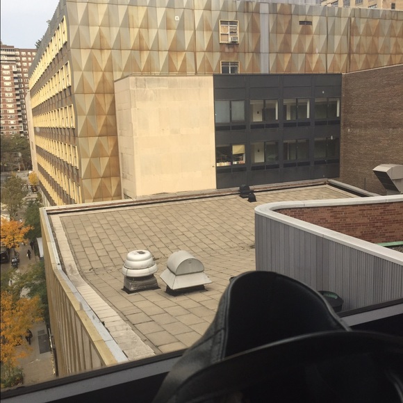 Meet your Posher, Ana