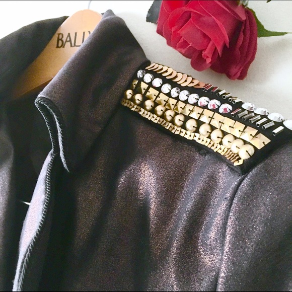 💎🎈GLAMOUR GIRL HP🎈💎METALLIC STUDDED TRENCHCOAT - Picture 4 of 4