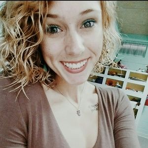 Meet your Posher, Dana