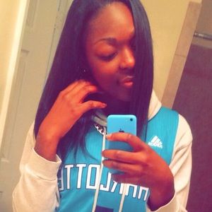 Meet your Posher, Shivonna