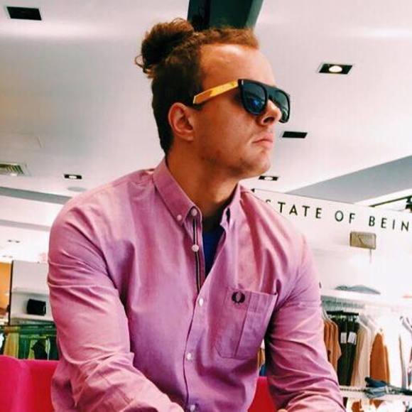 Meet your Posher, Andrew