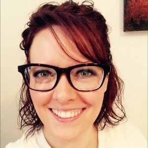 Meet your Posher, Dori