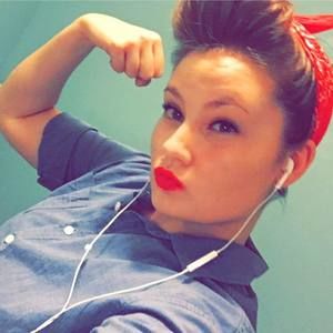 Meet your Posher, Michaela