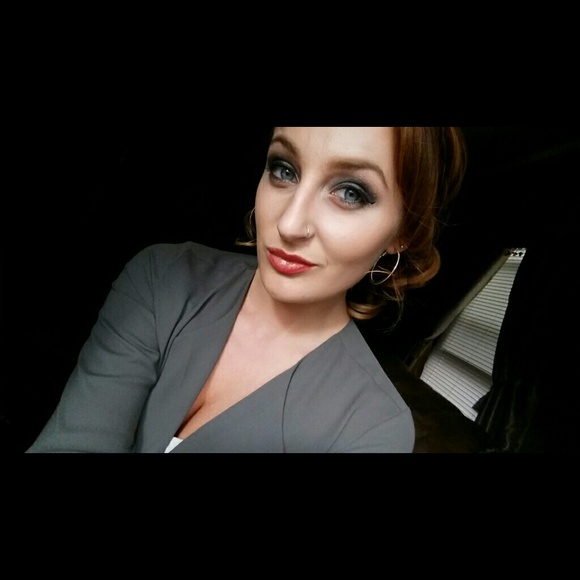 Meet your Posher, Carly