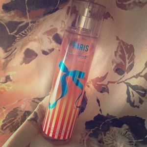 Paris in Bloom Body Spray