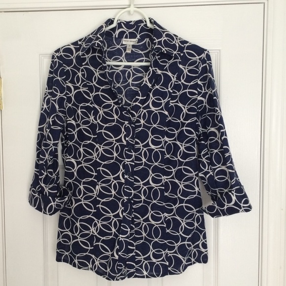 Patterned linen blouse