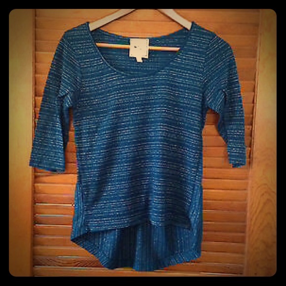 🎈High low top teal silver stripes 3/4 sleeves