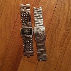 2 guess watches