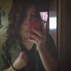 Meet your Posher, Katelyn