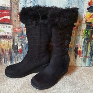 NWOT! Black Faux Fur Boots.
