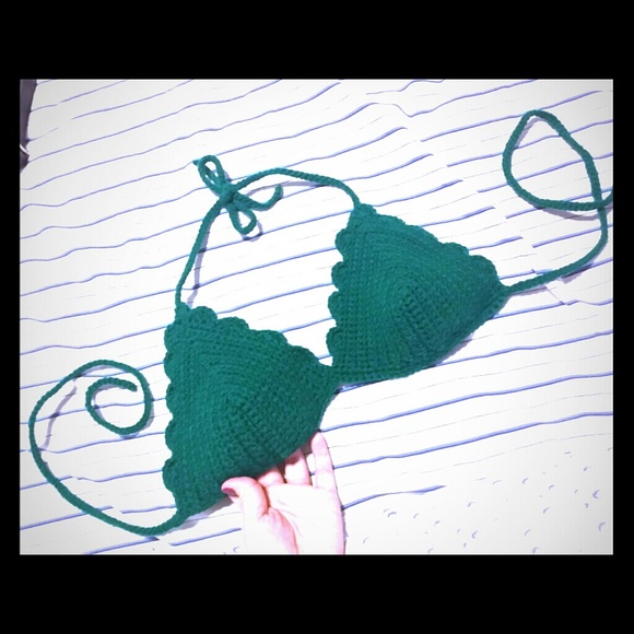 Green bikini top Crocheted