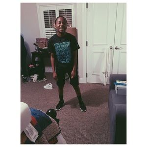 Meet your Posher, Seniyah