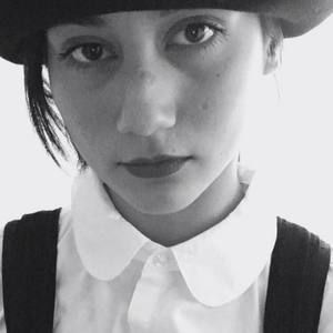 Meet your Posher, Esmeralda