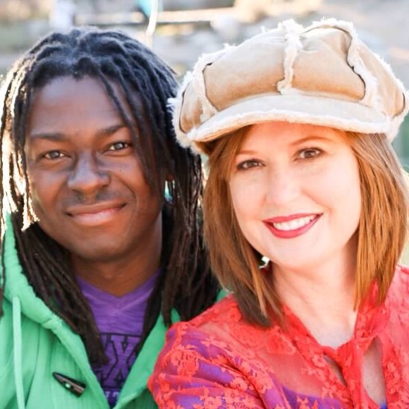 Meet your Posher, Maxine - Picture 2 of 4