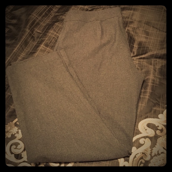 Hounds Tooth Pattern Slacks