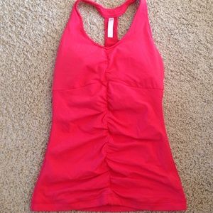 Lucy core halter top coral, size medium