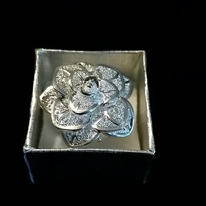 Enormous silver flower ring