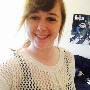 Meet your Posher, Caitlyn