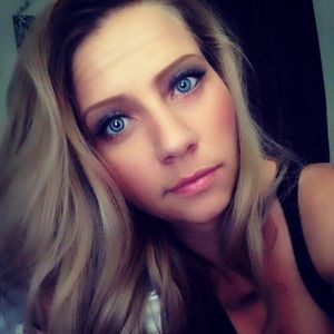 Meet your Posher, Tabitha