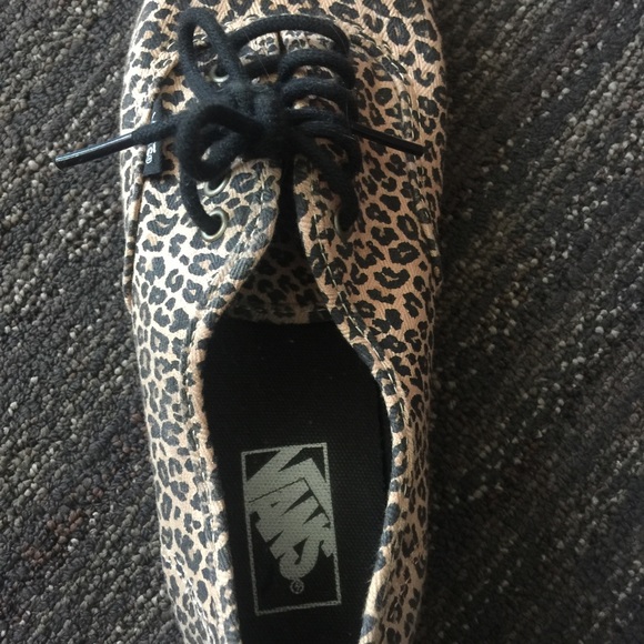 Vans - Picture 2 of 3
