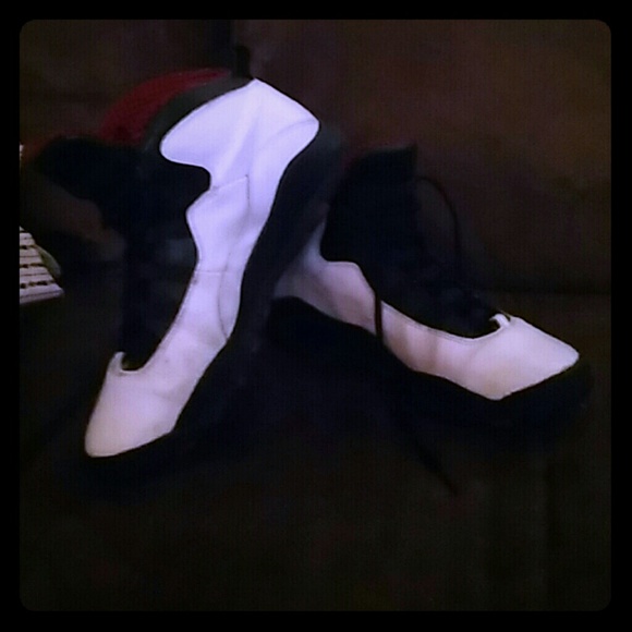 Jordan Retro 10's 6y ( kids)