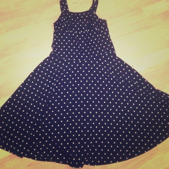 Black and white polka dot dress:)