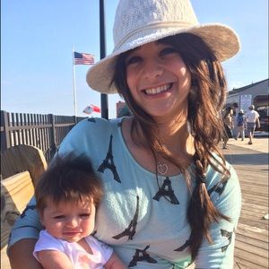 Meet your Posher, Sara