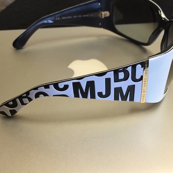 Marc By Marc Jacobs Sunglasses main image 4