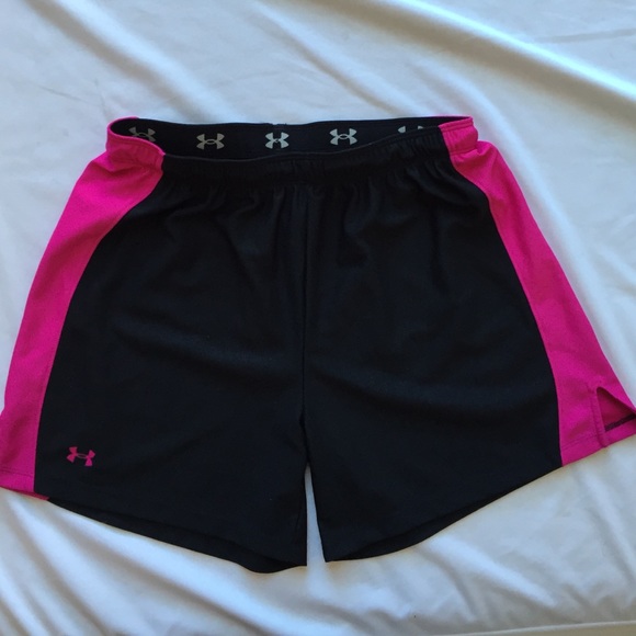 Under Armour athletic shorts - Picture 1 of 1