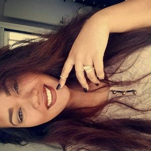 Meet your Posher, Kamalei