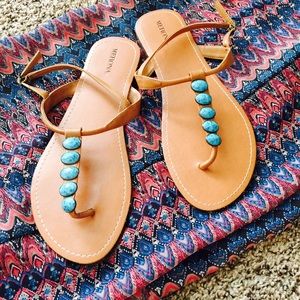 Beautiful sandals- 50% off bundles!