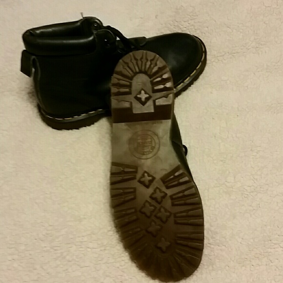 Dr. Martens ladies boots