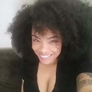 Meet your Posher, Brittney