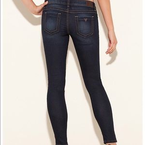 2 GUESS ULTRA POWER SKINNIES and guess flannel