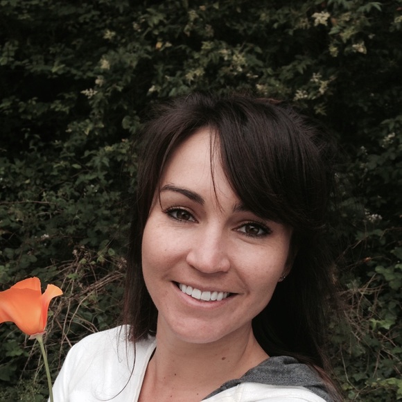 Meet your Posher, Isabelle