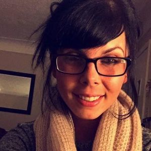 Meet your Posher, Holly