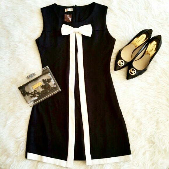 NWT CHERIES MINI BOW DRESS
