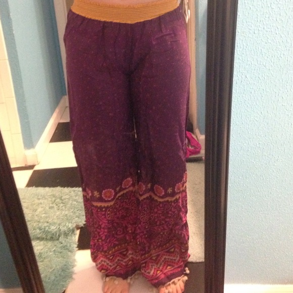 Super fun printed pants!!