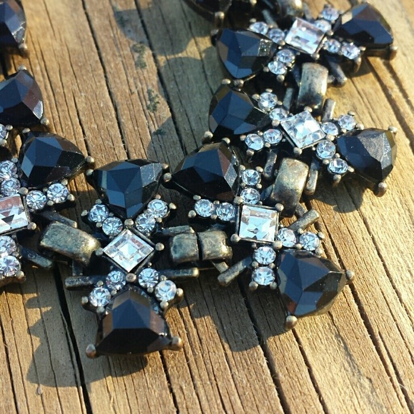 SOLD-Classy black and silver bracelet - Picture 3 of 4