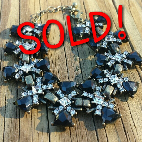 Jewelry - SOLD-Classy black and silver bracelet