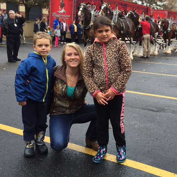 Meet your Posher, Dominique